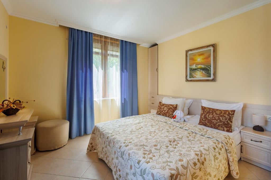 Sozopol Apartment Interior 2